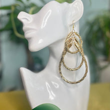 Charger l'image dans la galerie, Mambo Queen | Gold