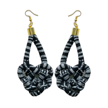 Cargar imagen en el visor de la galería, The Descendant